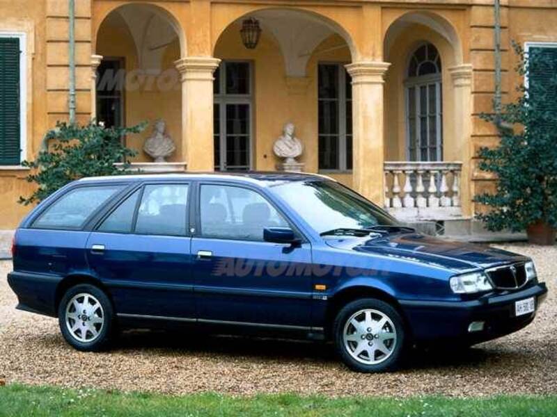 Lancia Dedra Station Wagon i.e. cat Station Wagon LS