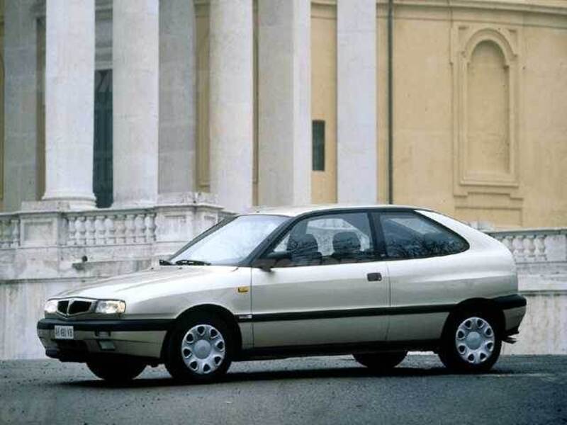 Lancia Delta HPE 1.9 turbodiesel 3 porte
