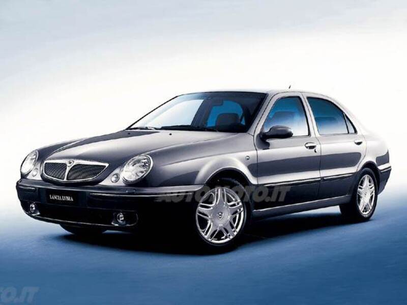 Lancia Lybra JTD cat Executive