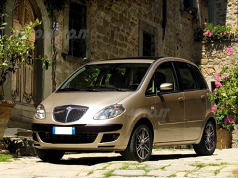 Lancia Musa Multijet 16V 90 CV Platino 