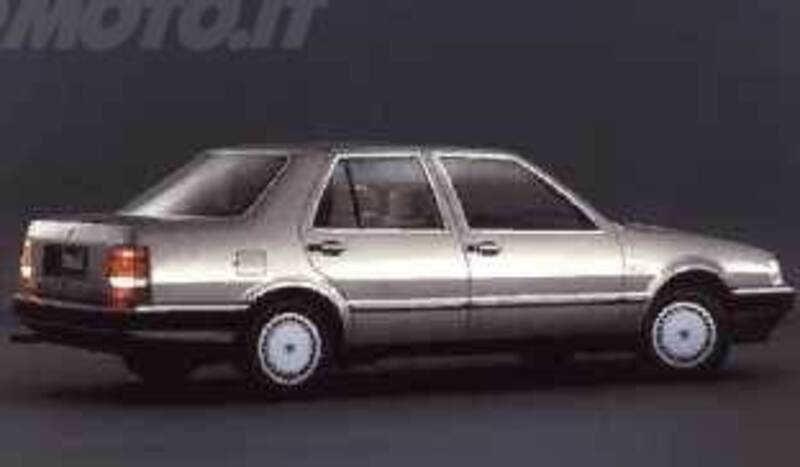 Lancia Thema turbodiesel S 