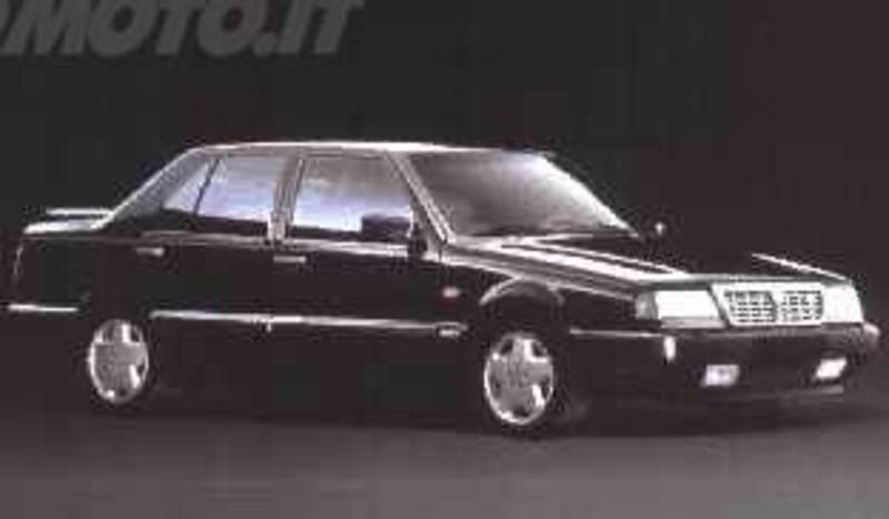 Lancia Thema 8.32 