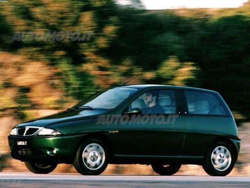 Lancia Y 16V cat LX