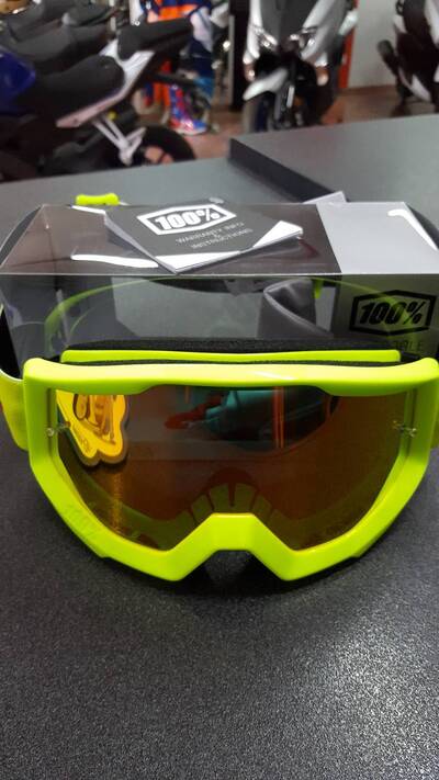 MASCHERA CROSS 100% STRATA DIVERSI COLORI DA SCONT 100 %