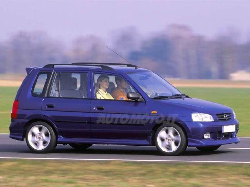 Mazda Demio 16V cat
