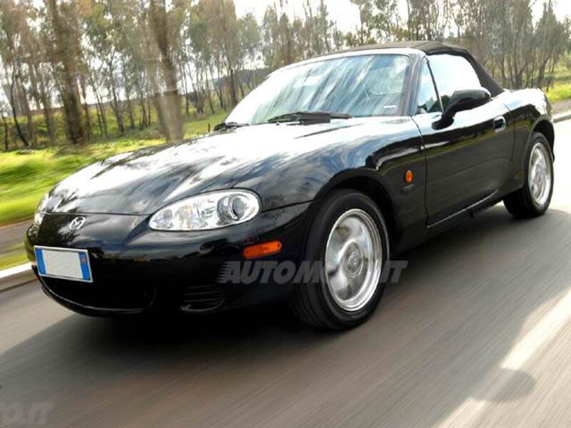 Mazda MX-5 1.8i 16V cat Trilogy