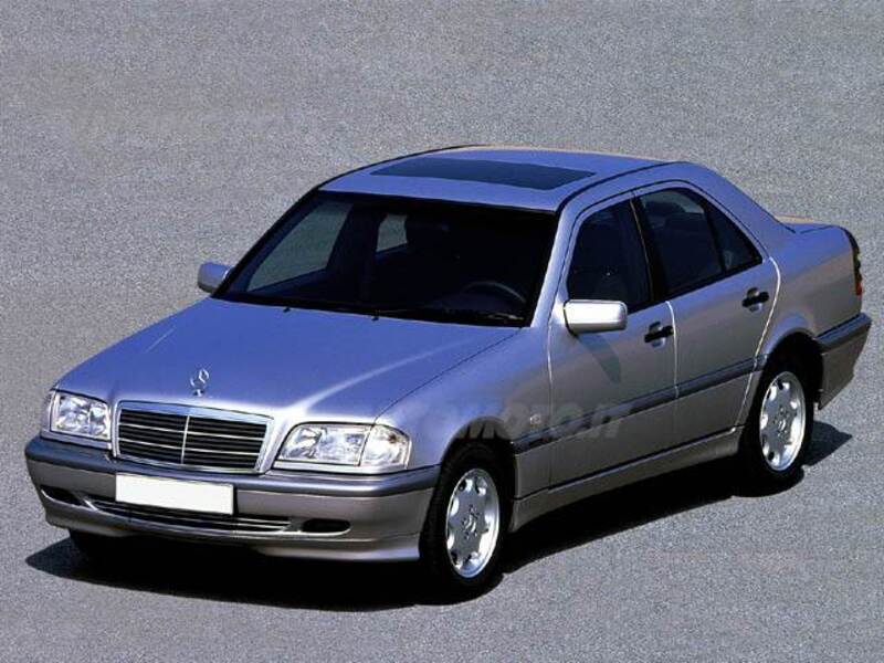 Mercedes-Benz Classe C 180 cat Classic Selection