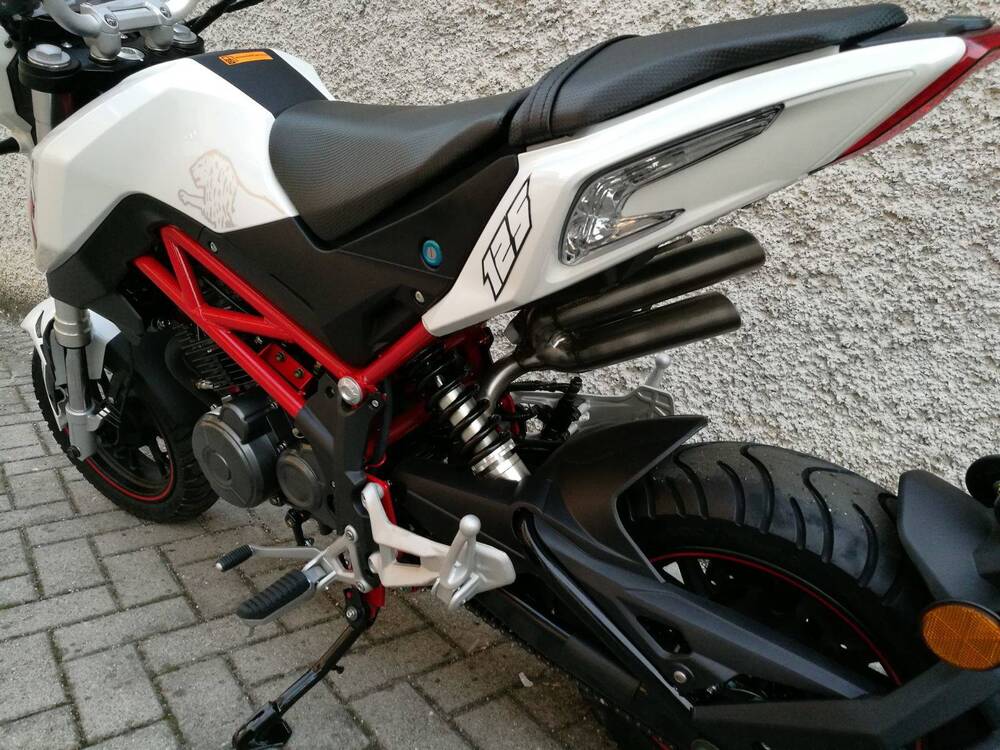 Benelli Tornado Naked T 125 (2017 - 20) (5)