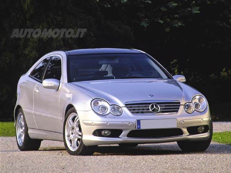 Mercedes-Benz Classe C Coupé 30 CDI cat Sportcoupé AMG Avantgarde 