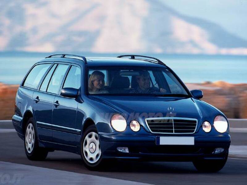 Mercedes-Benz Classe E Station Wagon 200 Kompressor cat Classic 