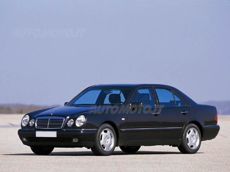 Mercedes-Benz Classe E 250 turbodiesel cat Avantgarde