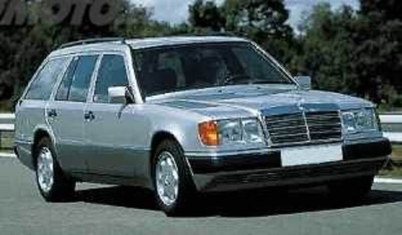 Mercedes-Benz 250 Station Wagon 250 TD diesel Station Wagon