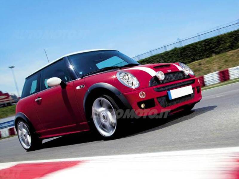 MINI Mini 1.6 16V Cooper S JCW