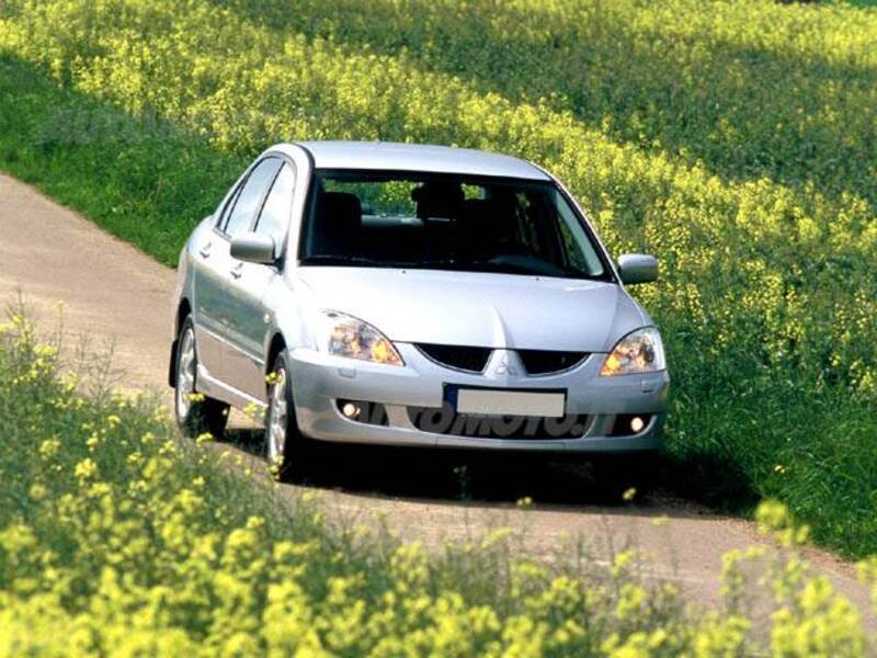 Mitsubishi Lancer 1.3 16V Saloon Comfort