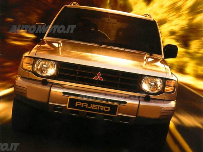 Mitsubishi Pajero 2.5 TDI MT GL Special Action