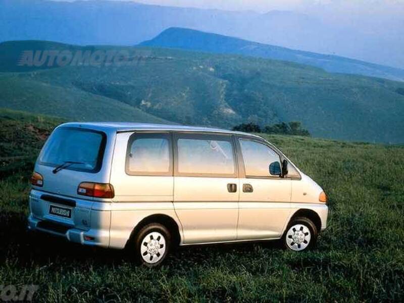 Mitsubishi Space Gear 2.4i 16V cat 4 porte CLR GLS