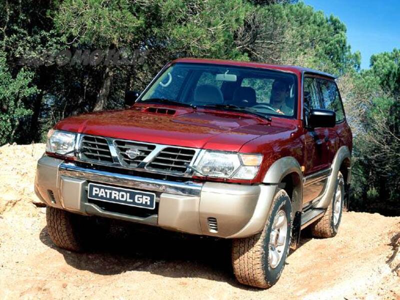 Nissan Patrol GR (1998-04)