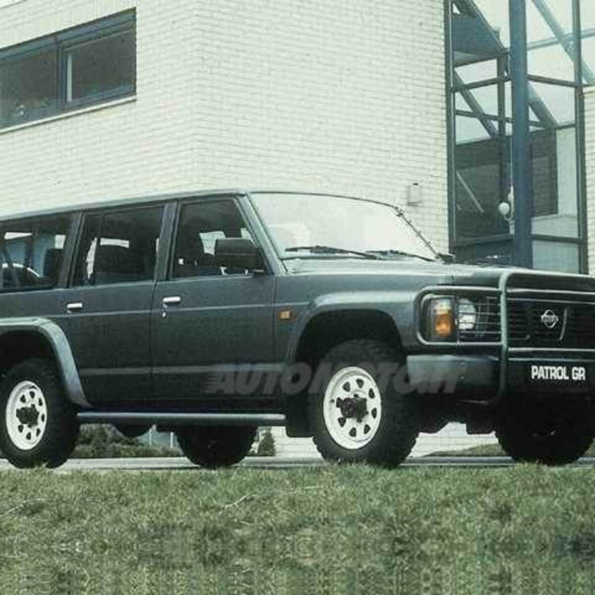 Nissan Patrol GR (1988-97)