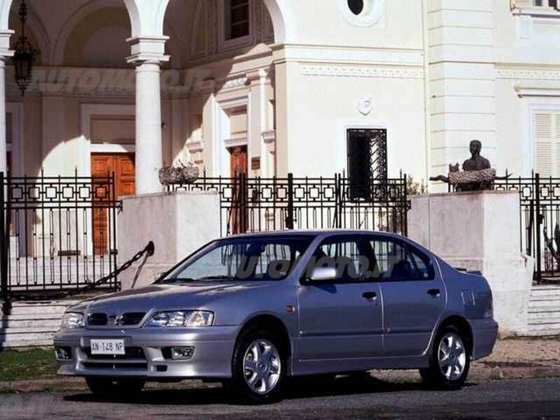 Nissan Primera 2.0i 16V cat 4 porte GT