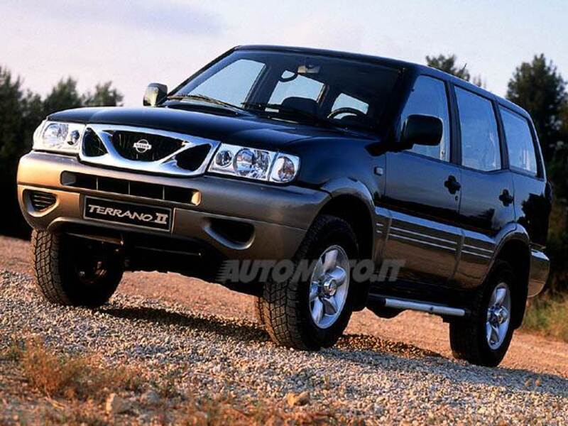 Nissan Terrano II 2.4i 12V cat 5 porte Luxury