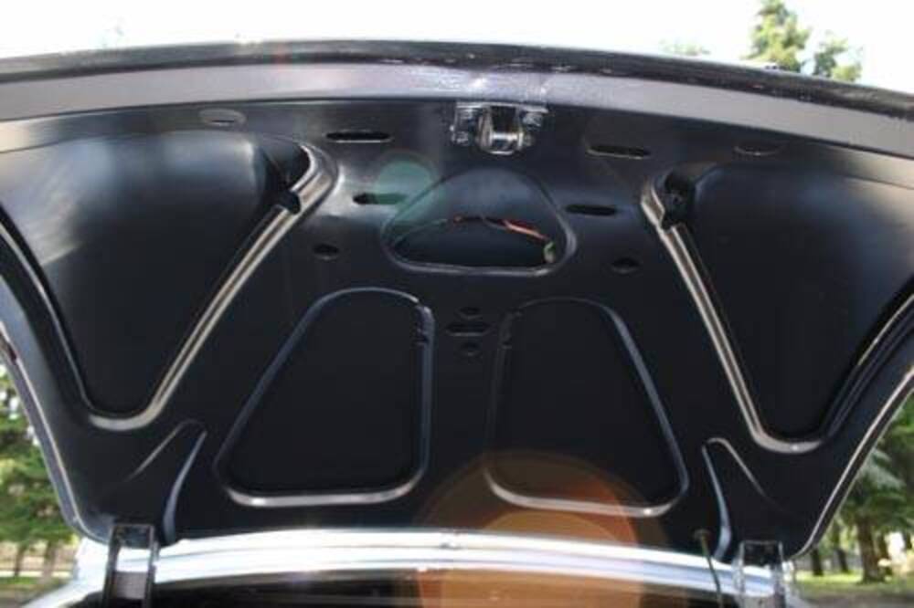 Jaguar MK2 2.4 d'epoca a Mantova (8)