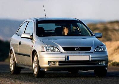 Opel Astra (1998-04)