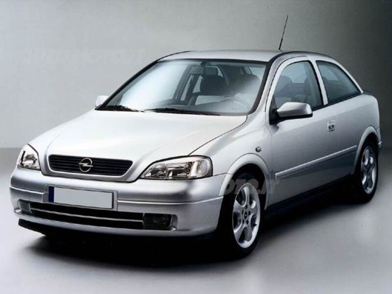 Opel Astra 1.8i 16V cat 3 porte Silver Edition