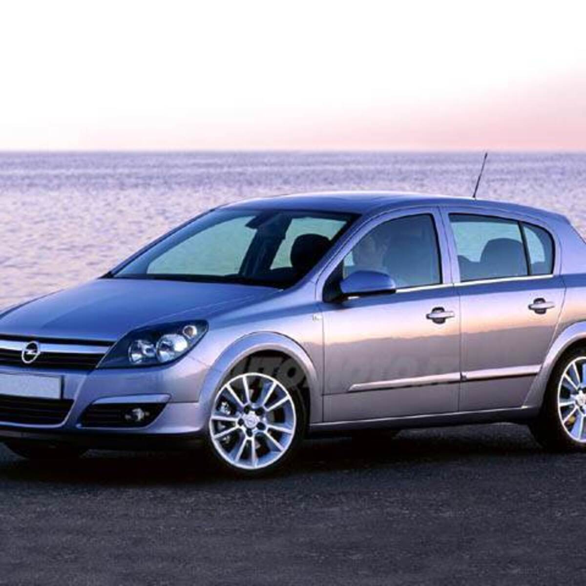 Opel Astra (2004-10)