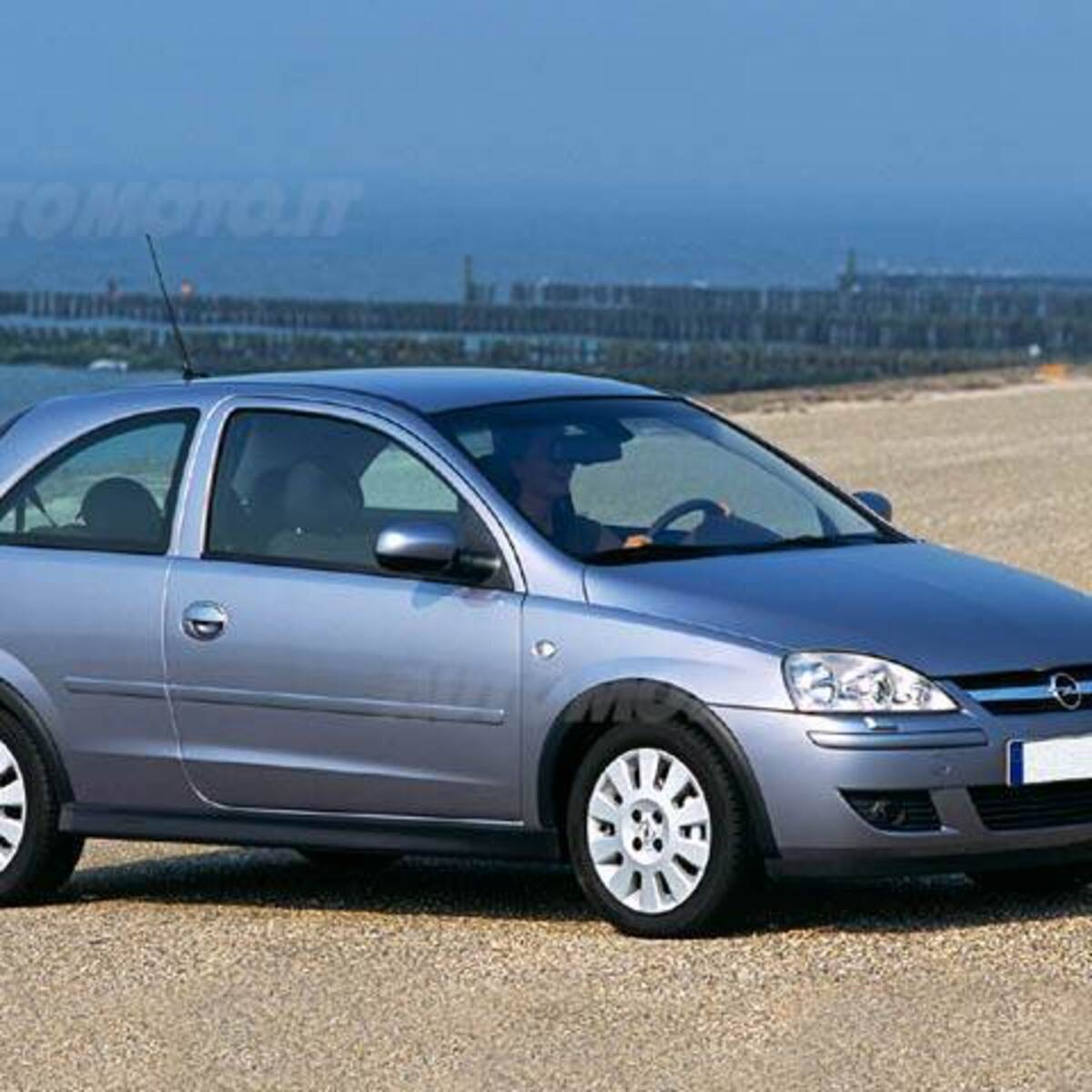 Opel Corsa (2000-07)