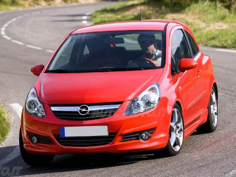 Opel Corsa 1.6 T 16V 3 porte GSI