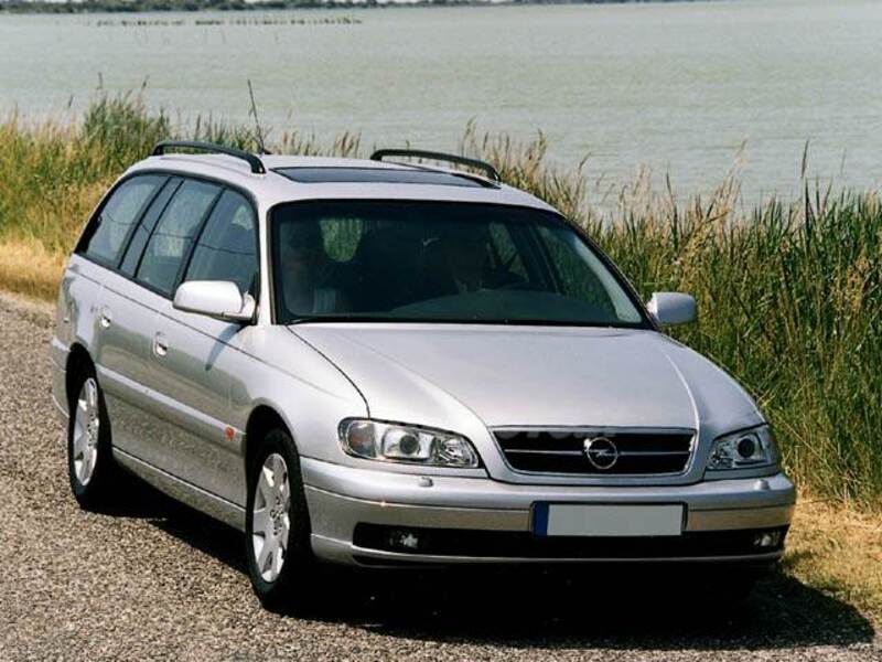 Opel Omega Station Wagon 2.0i 16V cat CD Elegance 