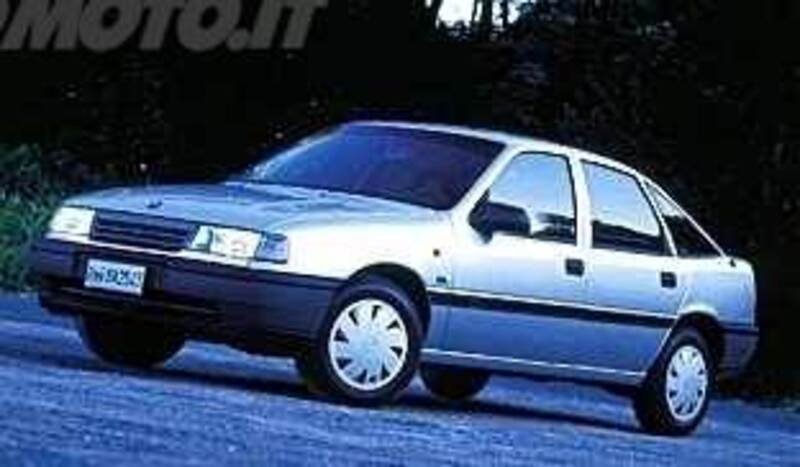 Opel Vectra 1.4 5 porte GL