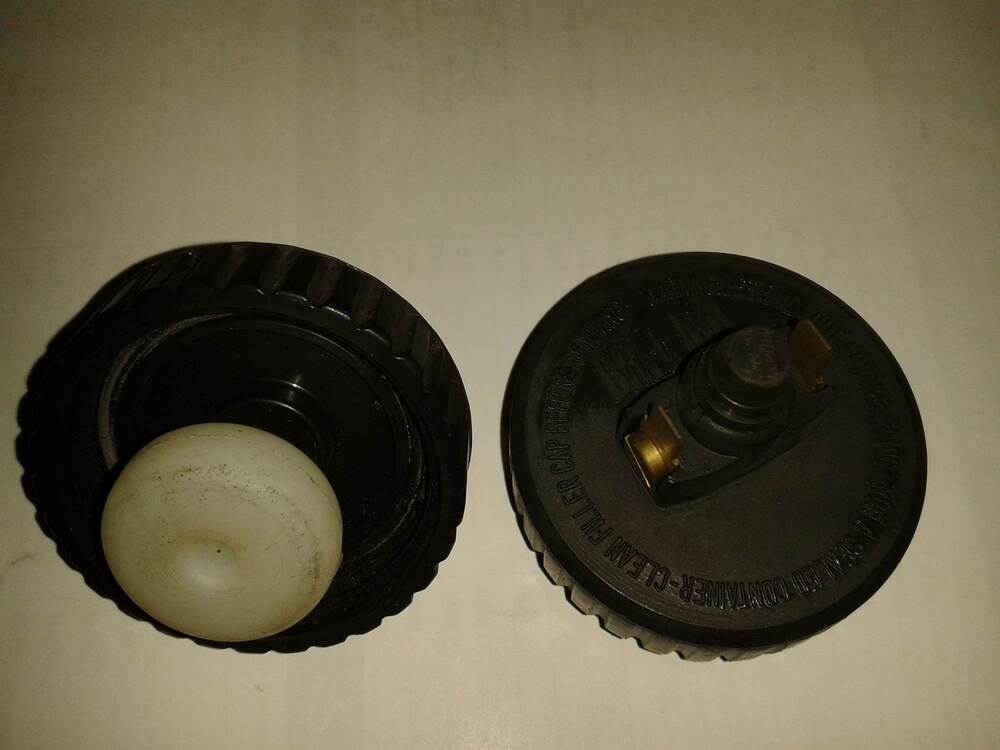 COPERCHIO POMPA FRENO POS Brembo