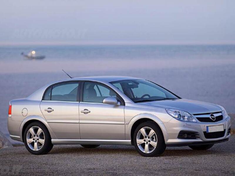 Opel Vectra 1.8 16V 4 porte Cosmo 