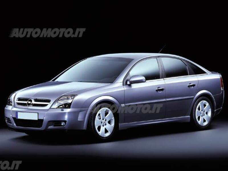 Opel Vectra 1.8 16V 5 porte GTS Sport 