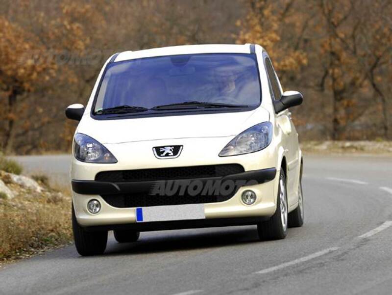 Peugeot 1007 1.6 HDi Sporty