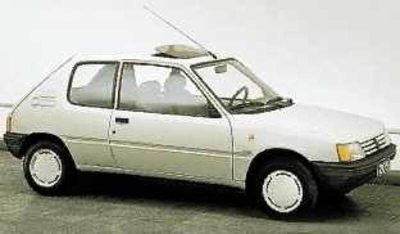 Peugeot 205 3 porte Look 