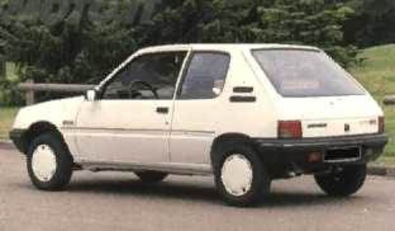 Peugeot 205 cat 3 porte Junior (5M)