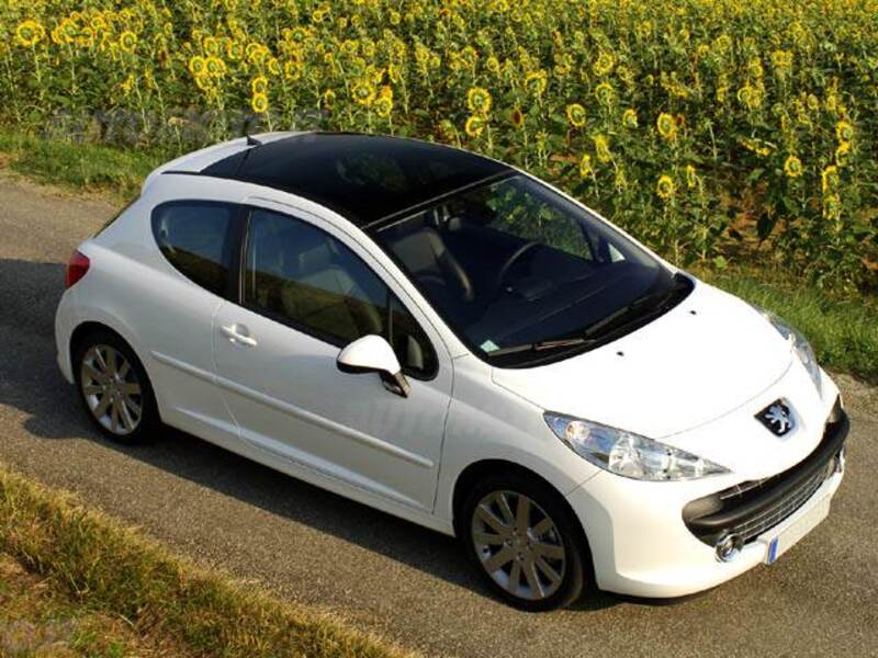 Peugeot 207 THP 150CV 3p. Féline