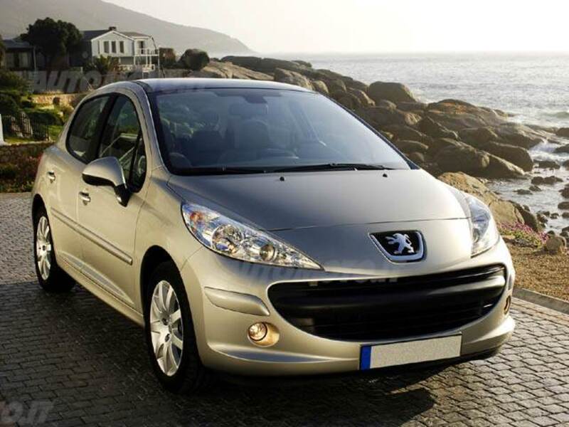 Peugeot 207 THP 150CV 5p. Féline