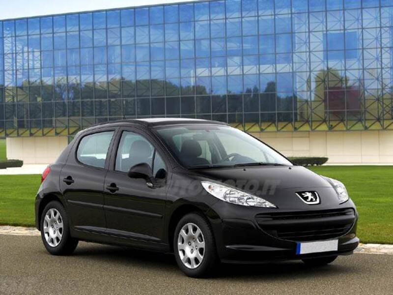 Peugeot 207 HDi 90CV 5p. ONE Line