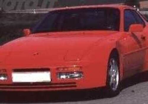 Porsche 944 Coup&eacute; (1982-91)