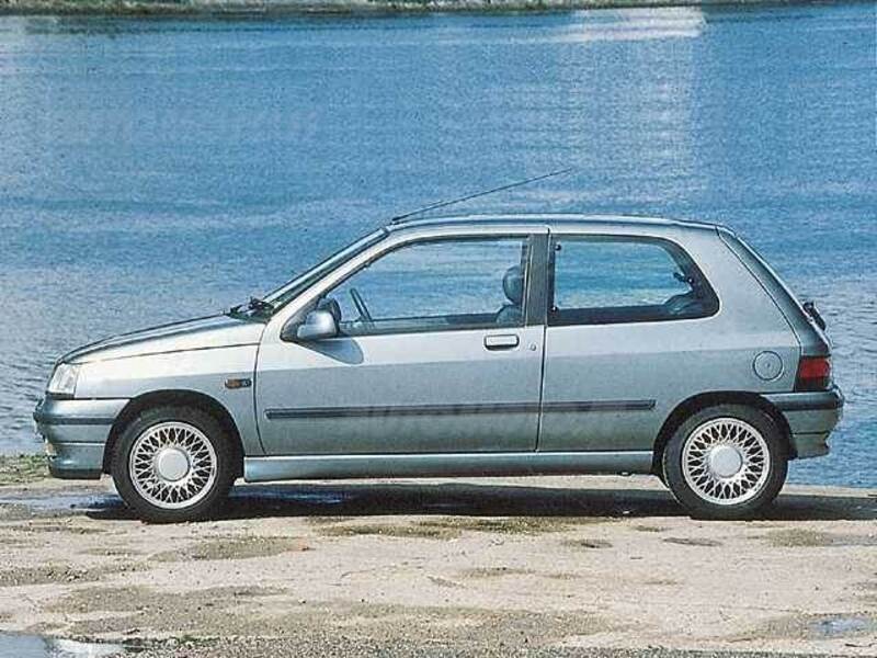 Renault Clio cat 3 porte Baccara