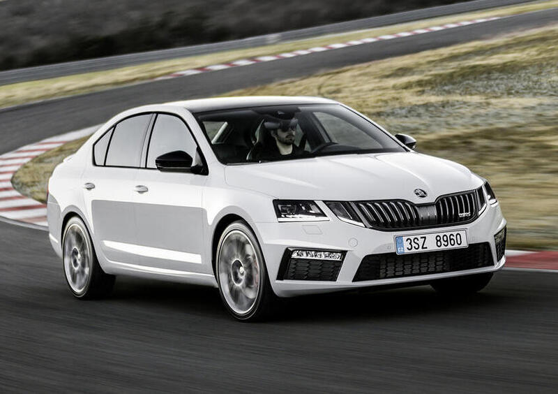 Skoda Octavia e Superb, dotazioni ancora pi&ugrave; complete