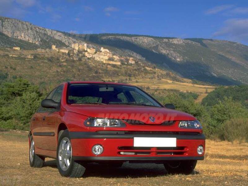 Renault Laguna 1.6i 16V cat RTE