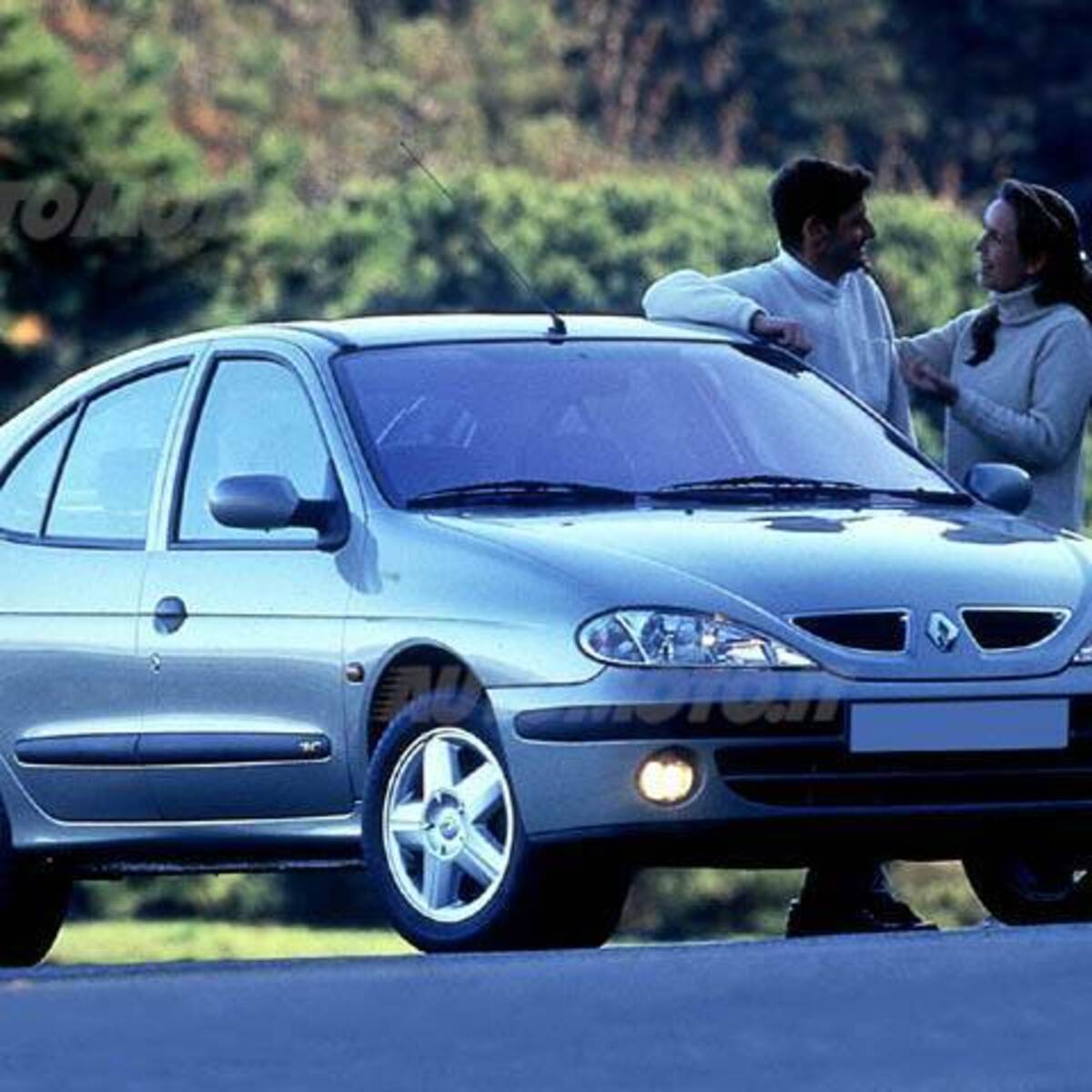 Renault M&eacute;gane (1996-02)