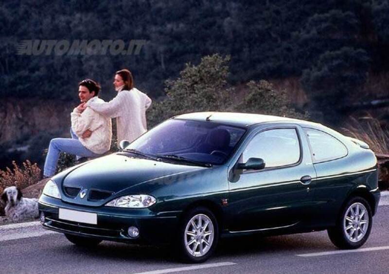 Renault Mégane Coupé (1996-03)