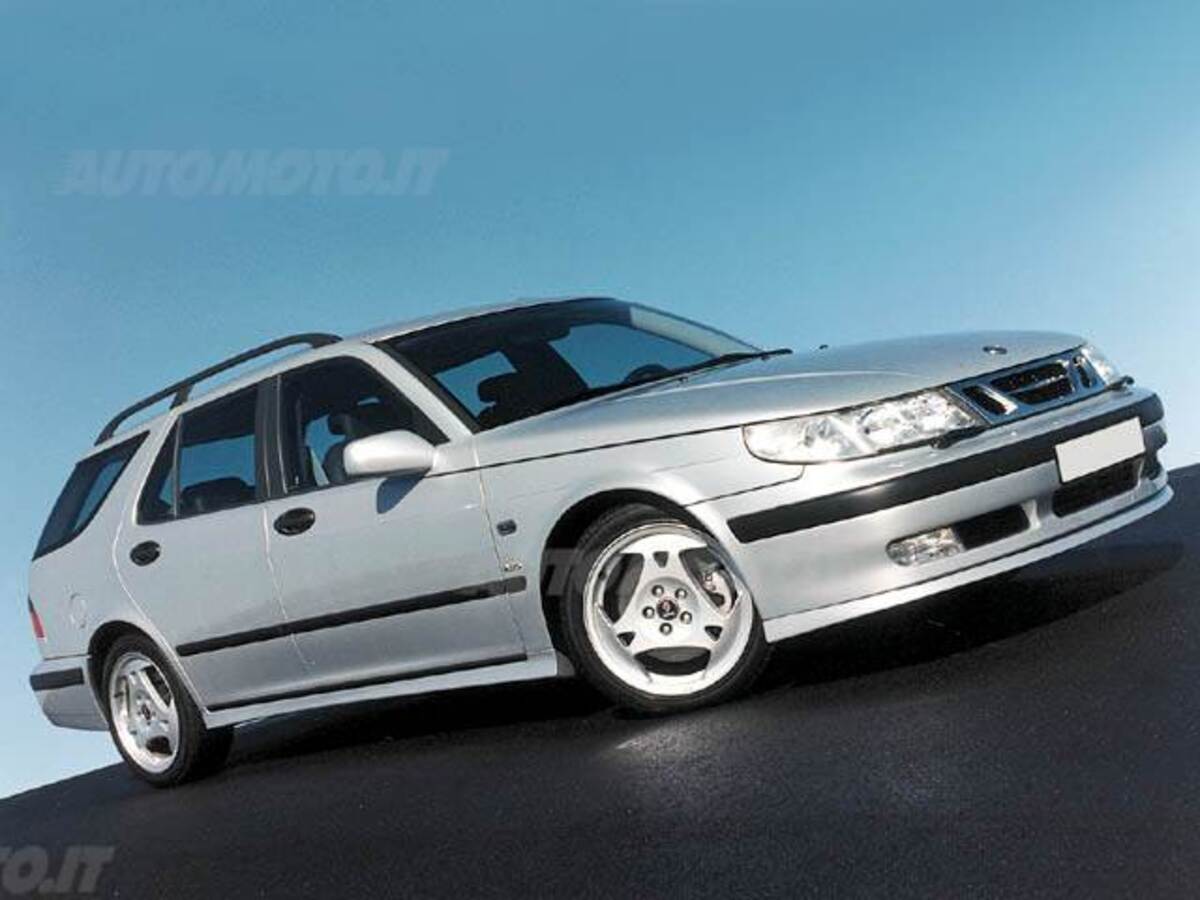 DNA Modellino Saab 9-5 Sportwagon Aero 2005 Scala 1:18 – Blu Limitato 1/320 Pezzi