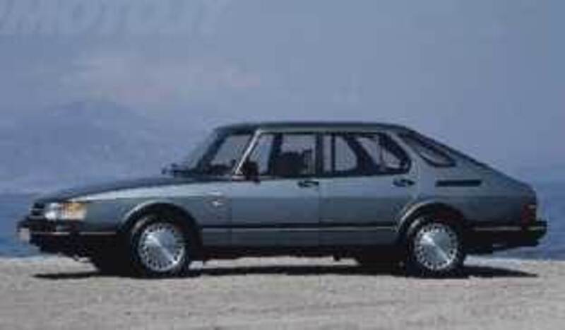 Saab 900 16 5 porte