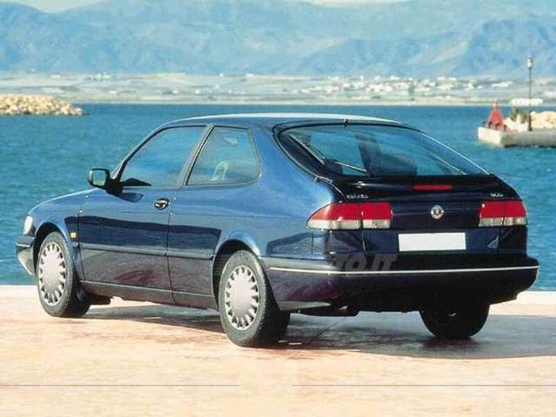 Saab 900 2.0i 16V cat 3 porte